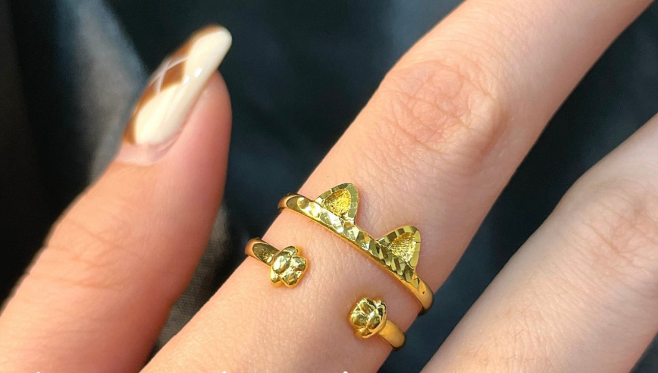 22k Cat Minimalist Ring